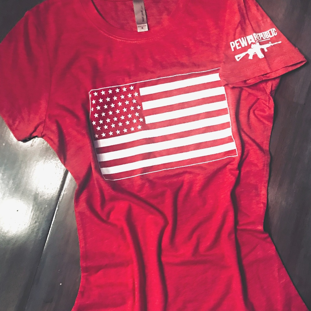 🇺🇸American Flag T-Shirt - Sm. Women *NWOT*
